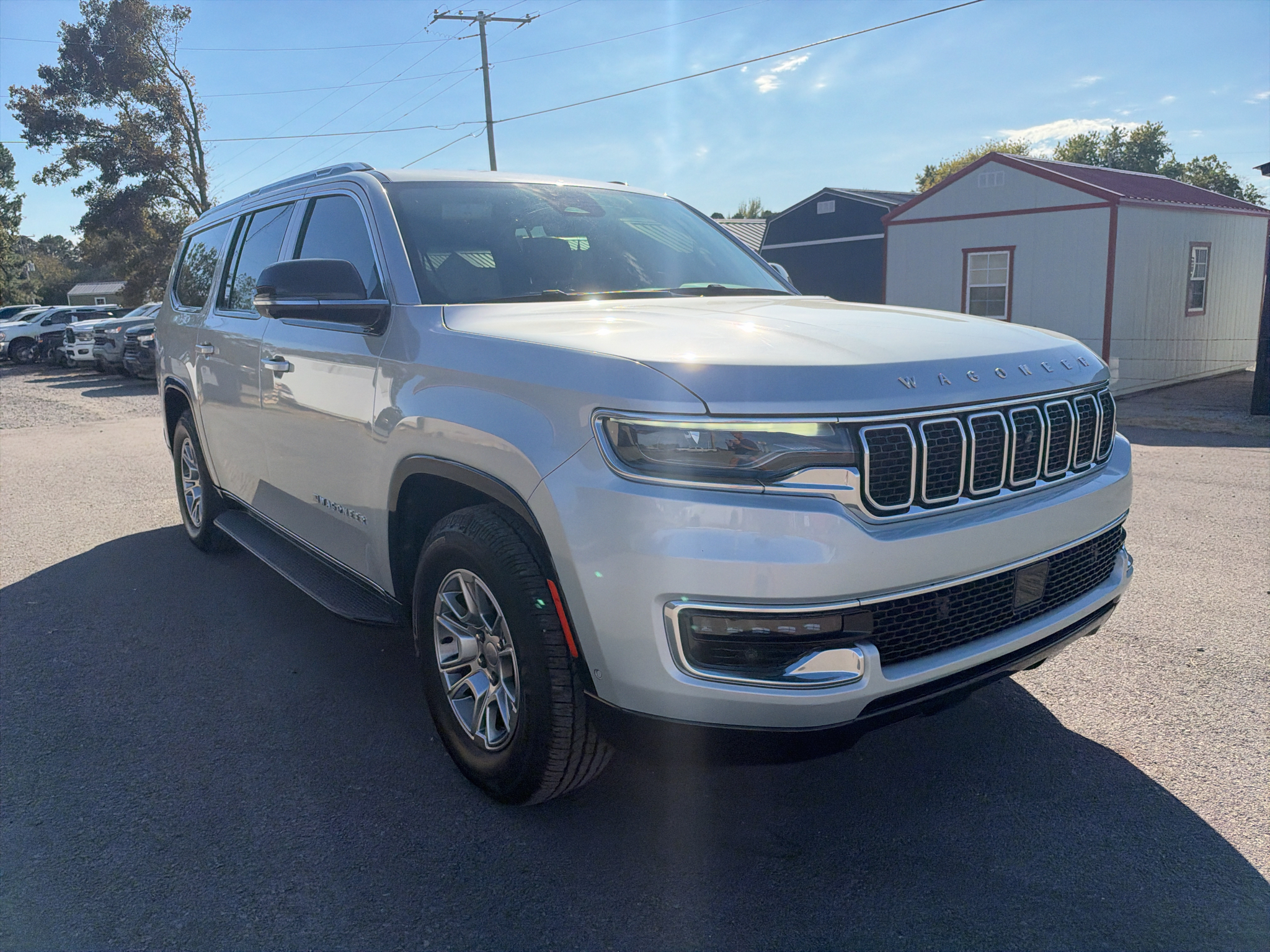 2023 Jeep Wagoneer L Base photo 2