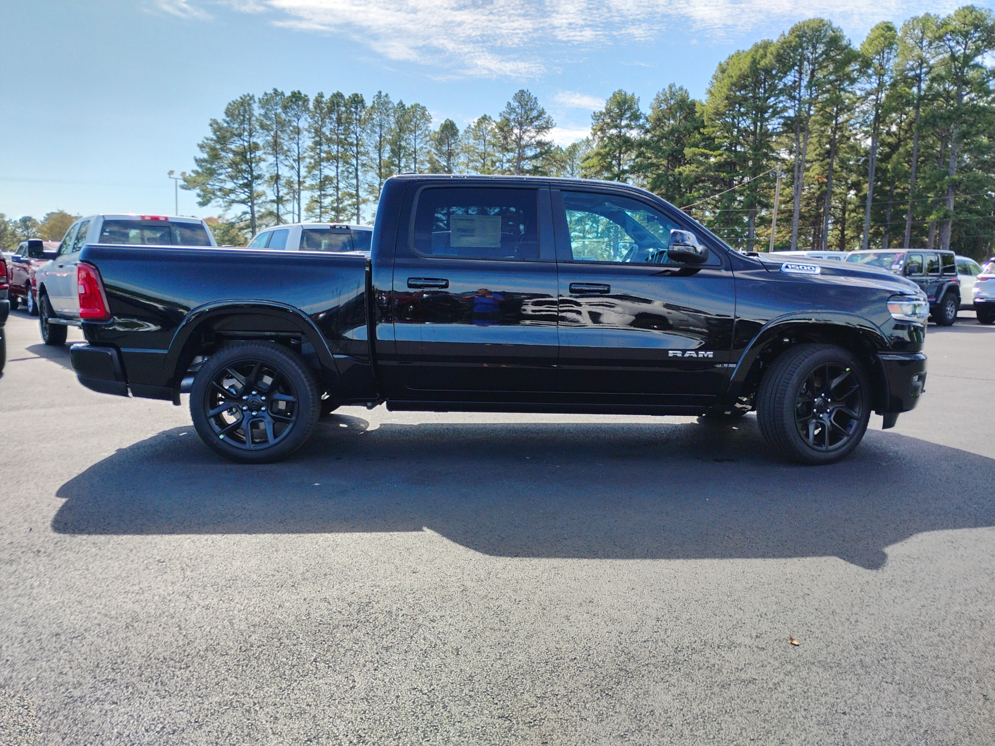2027 Ram 1500 Laramie photo 4