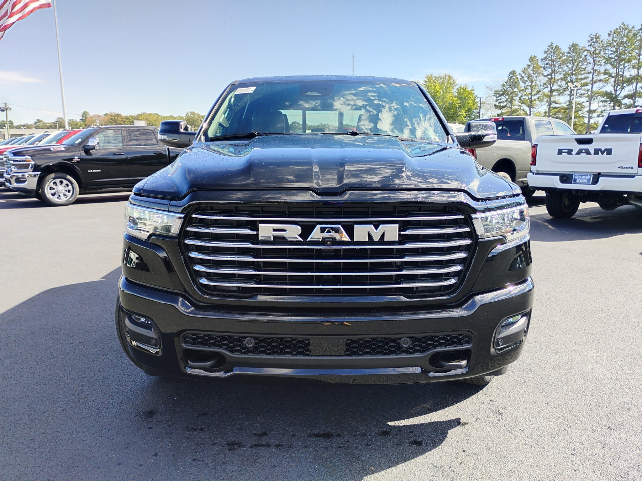 2027 Ram 1500 Laramie photo 2