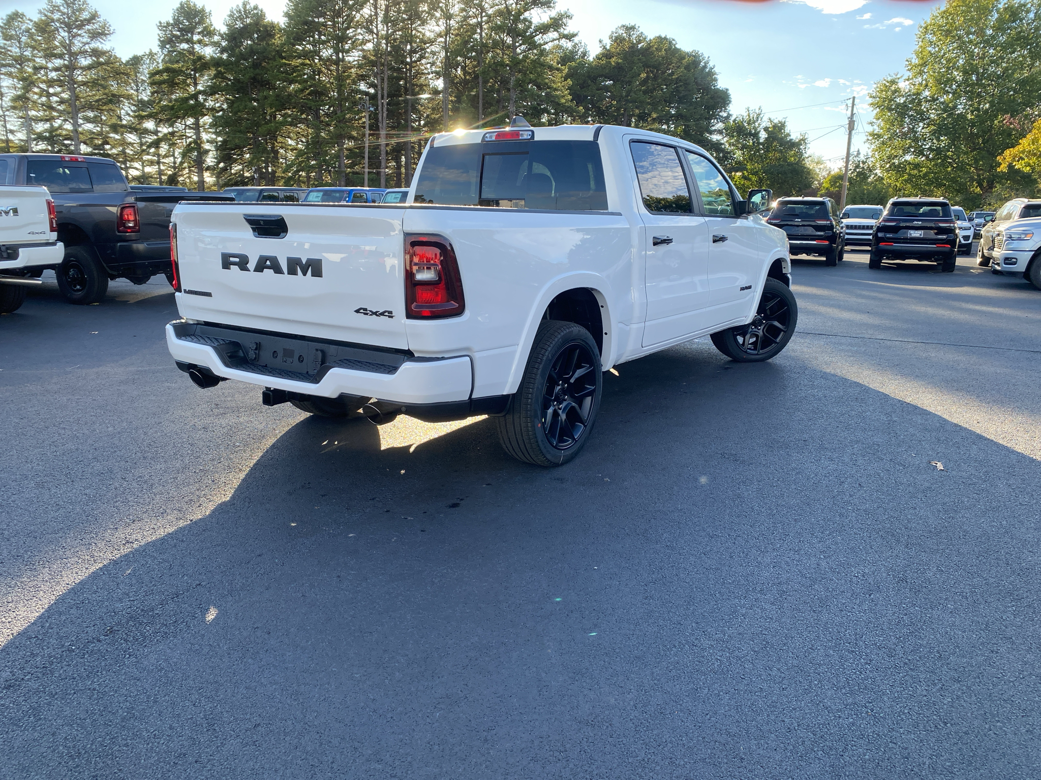 2027 Ram 1500 Laramie photo 5