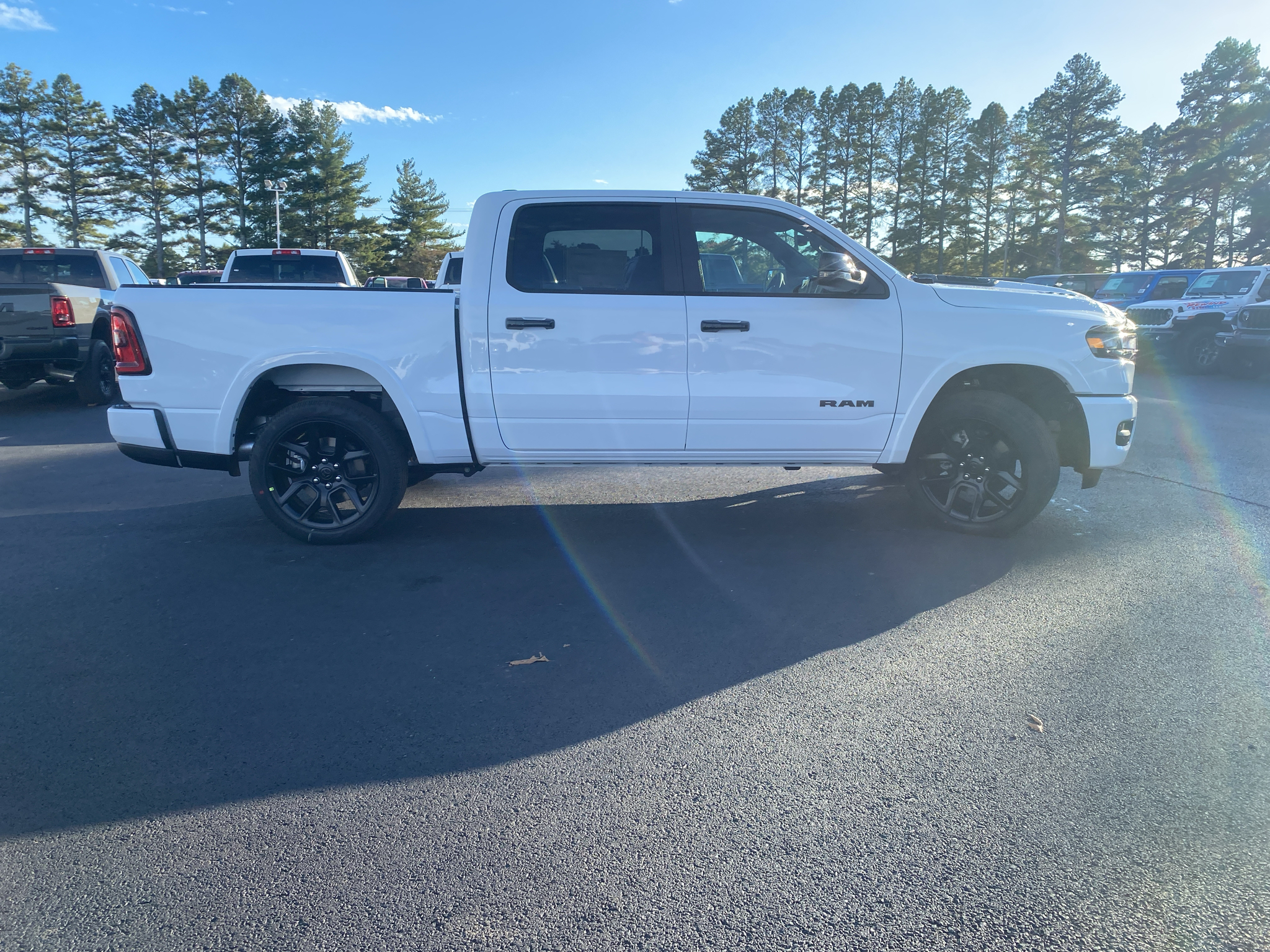 2027 Ram 1500 Laramie photo 4