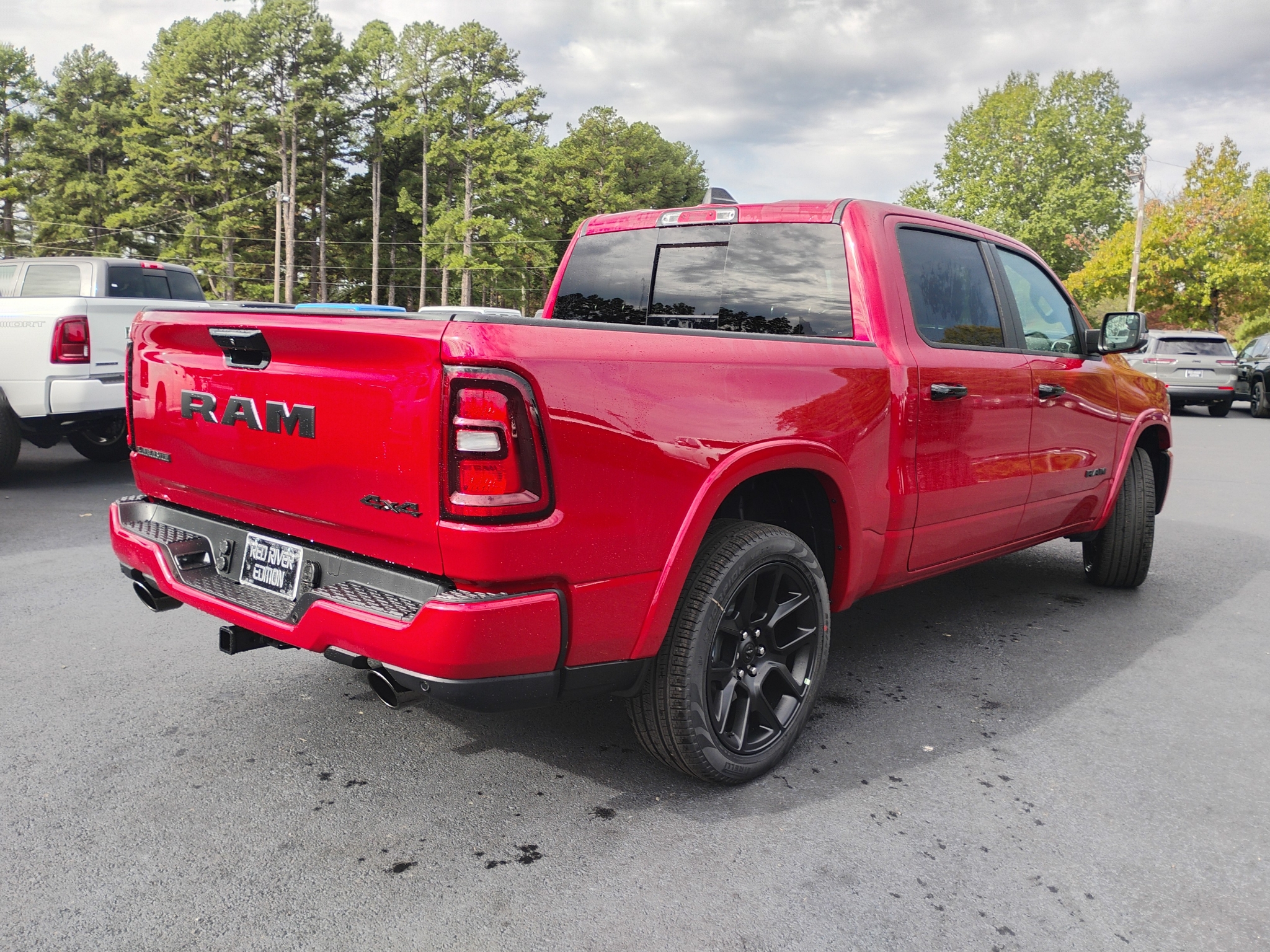 2027 Ram 1500 Laramie photo 5