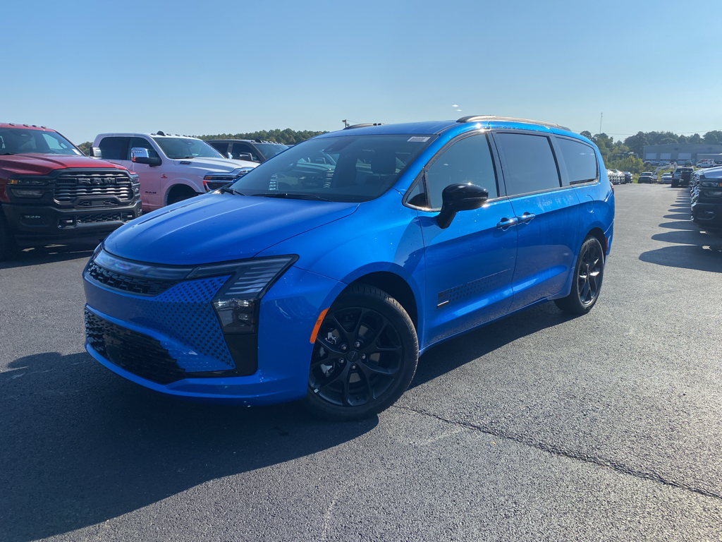 2027 Chrysler Pacifica Select photo 1