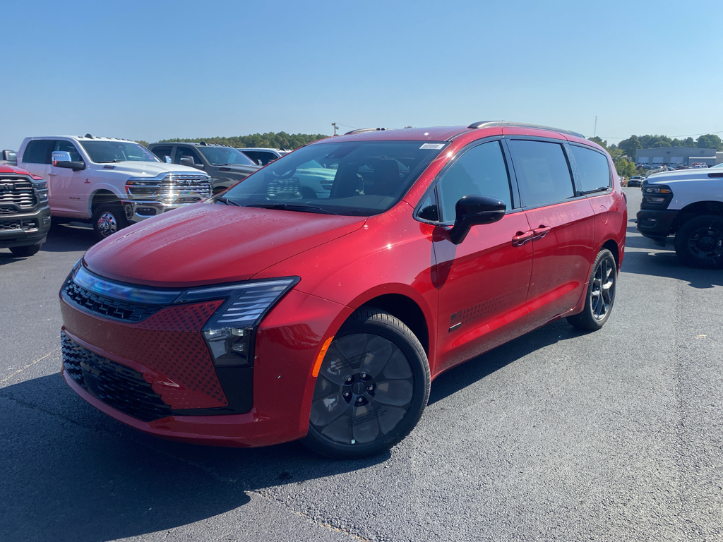 2027 Chrysler Pacifica Select photo 1