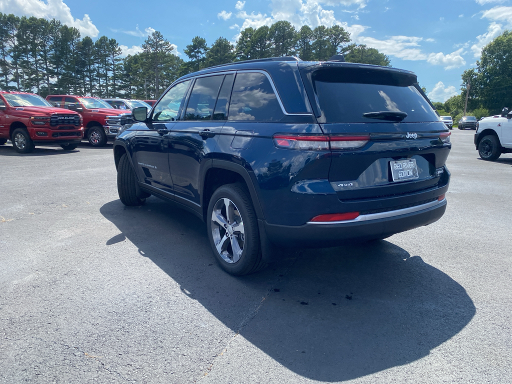 2026 Jeep Grand Cherokee representative vehicle photo