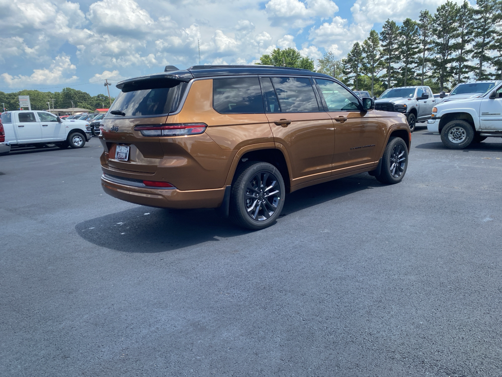 2026 Jeep Grand Cherokee L representative vehicle photo