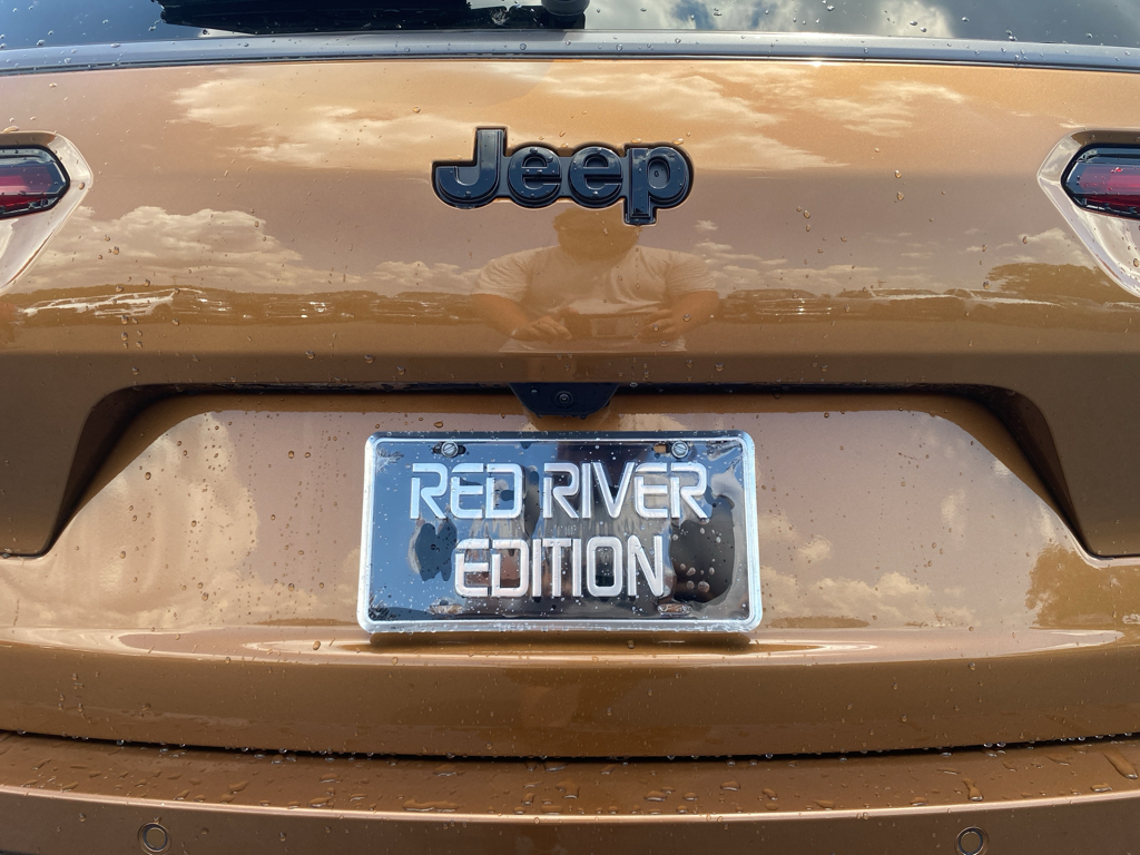 2026 Jeep Grand Cherokee L representative vehicle photo