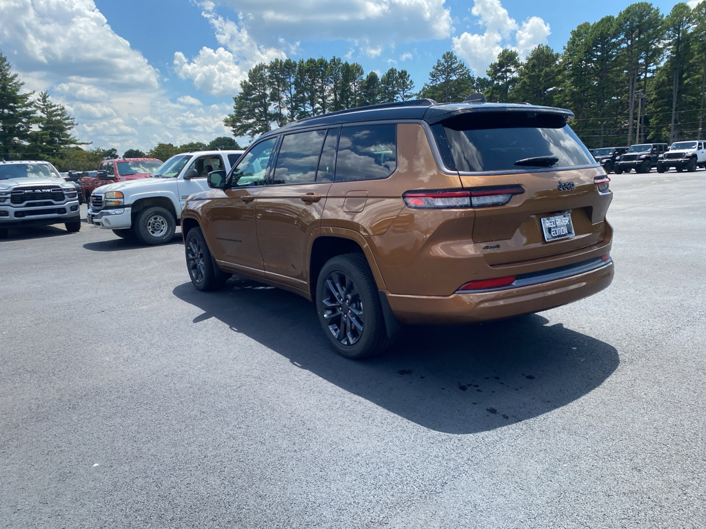 2026 Jeep Grand Cherokee L representative vehicle photo
