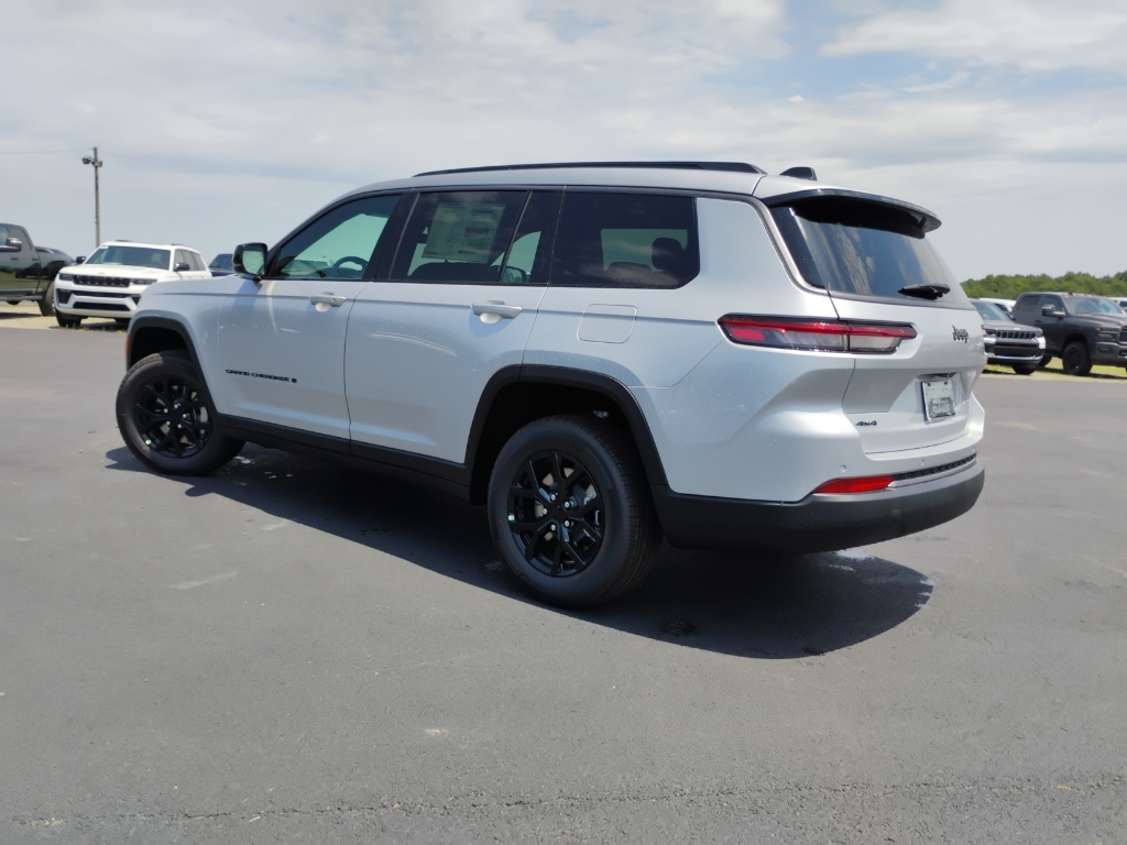 2026 Jeep Grand Cherokee L representative vehicle photo
