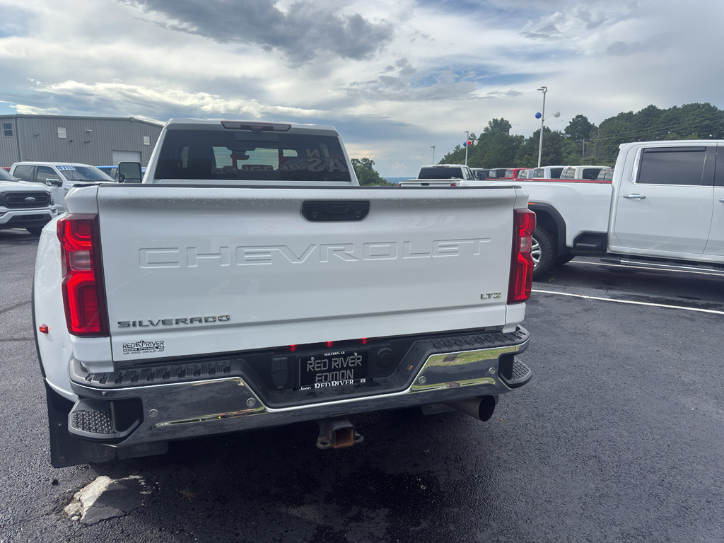 2021 Chevrolet Silverado representative vehicle photo