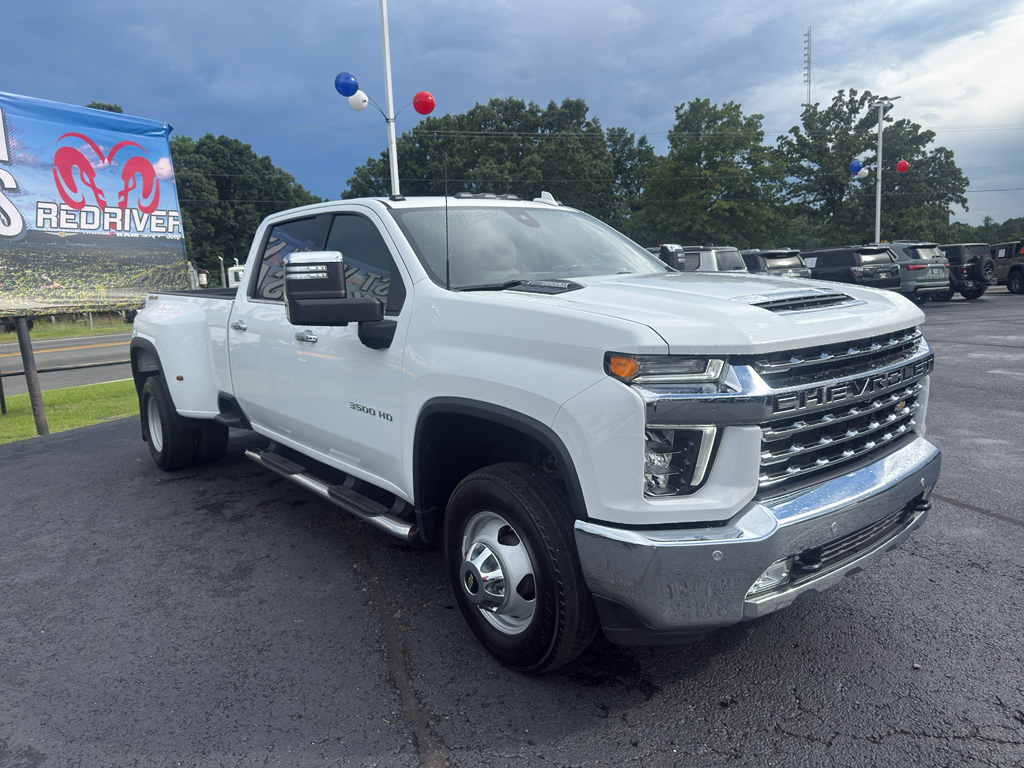2021 Chevrolet Silverado representative vehicle photo