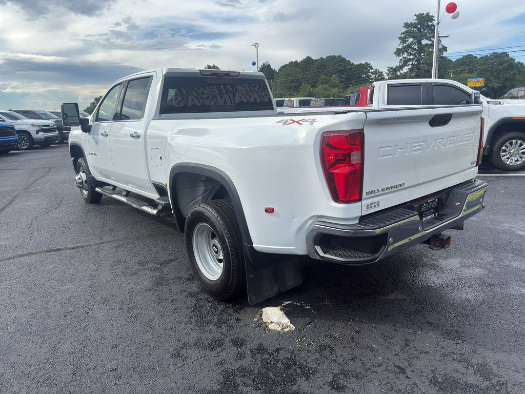 2021 Chevrolet Silverado representative vehicle photo
