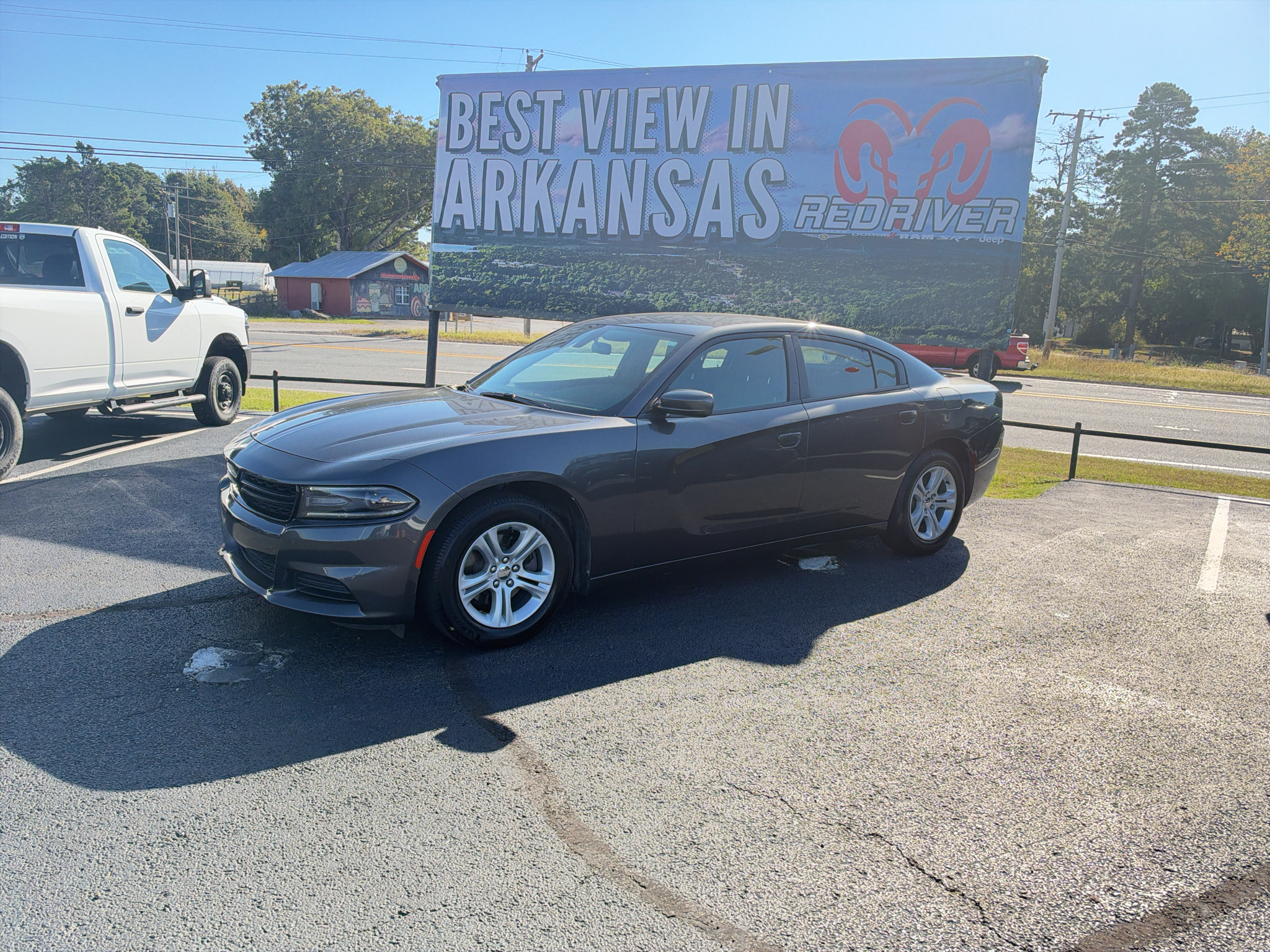 2020 Dodge Charger SXT photo 1