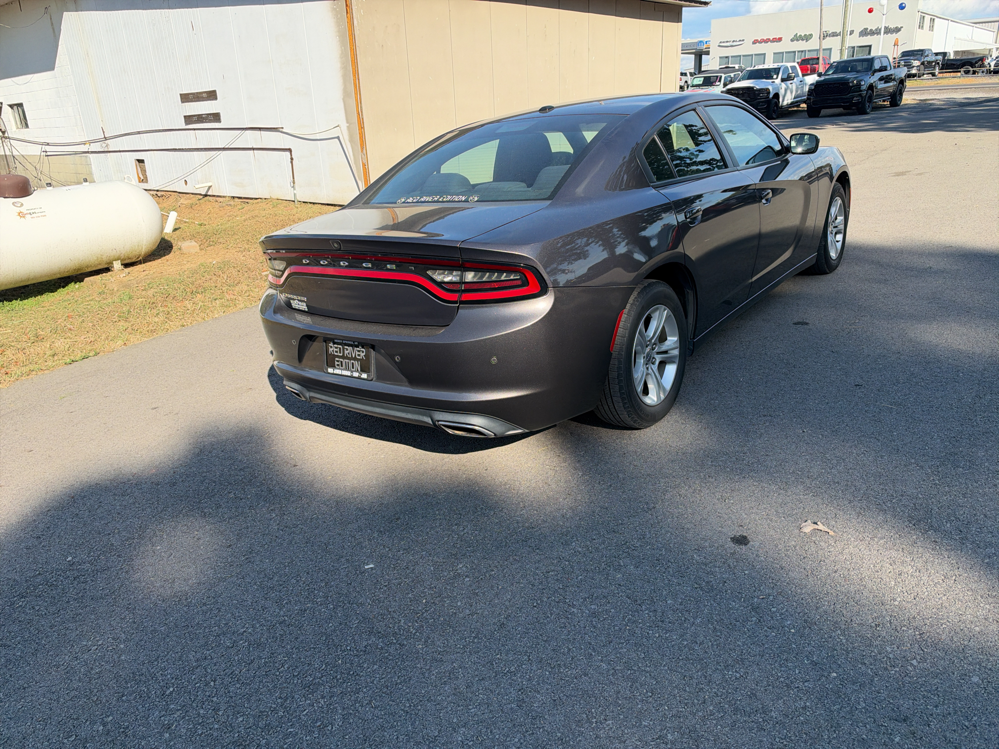 2020 Dodge Charger SXT photo 3