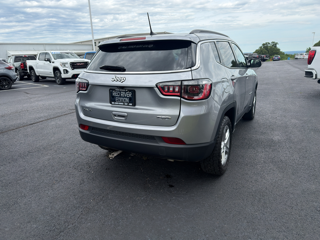2024 Jeep Compass representative vehicle photo