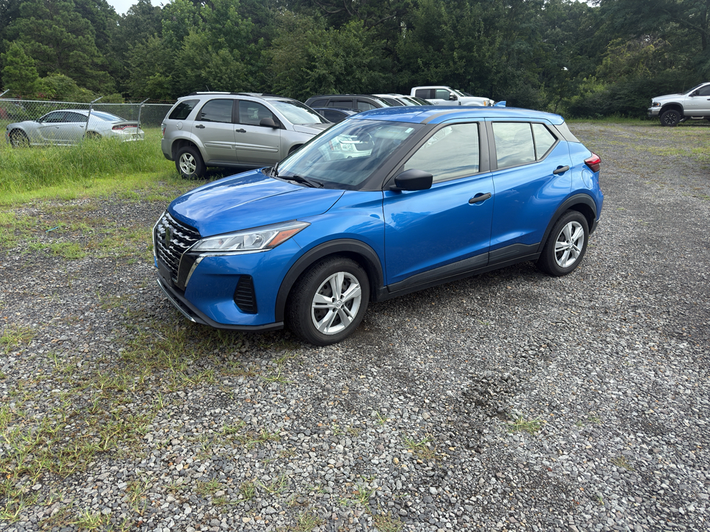 2021 Nissan Kicks S photo 1