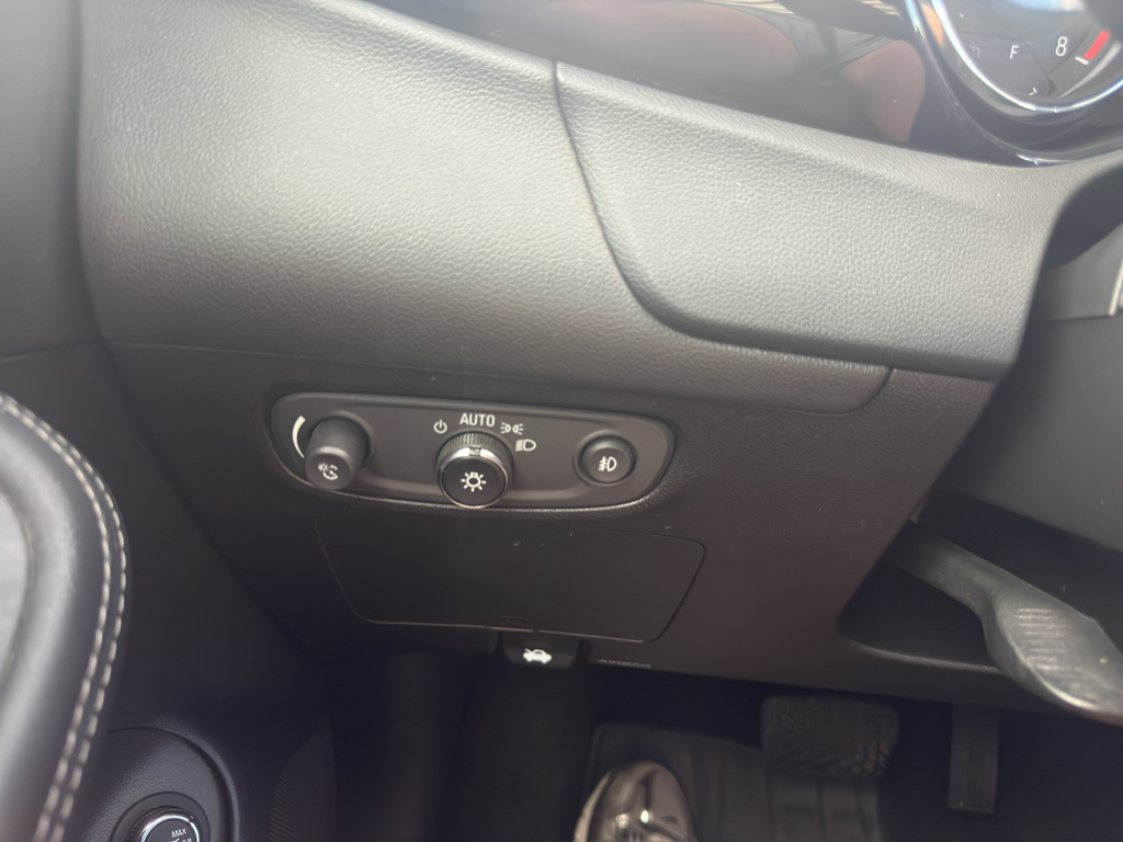 2021 Buick Encore GX representative vehicle photo