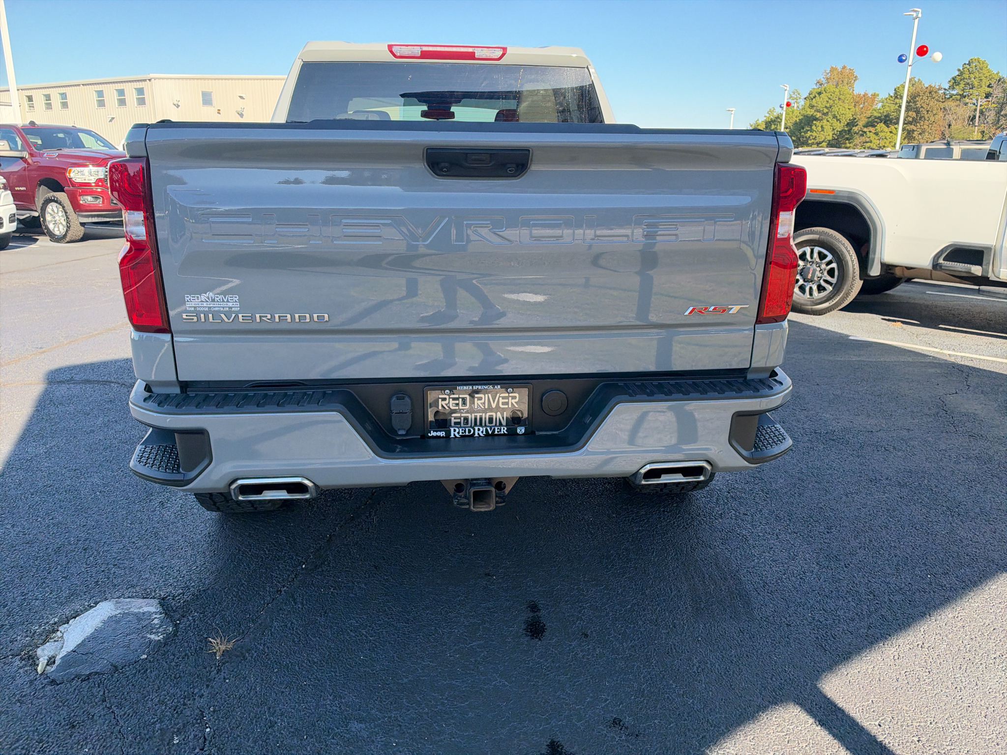 2025 Chevrolet Silverado RST photo 6