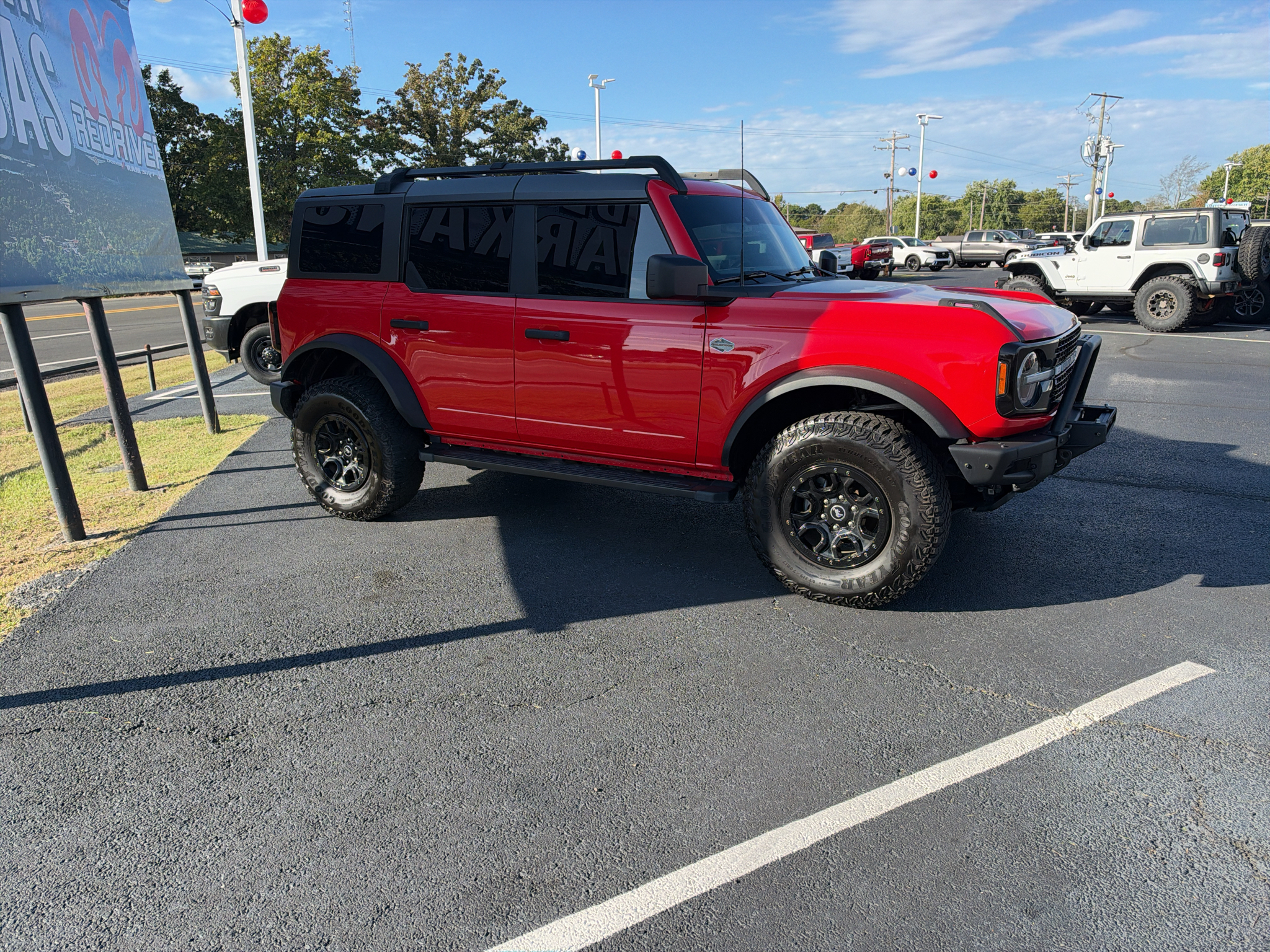 2023 Ford Bronco Wildtrak photo 3