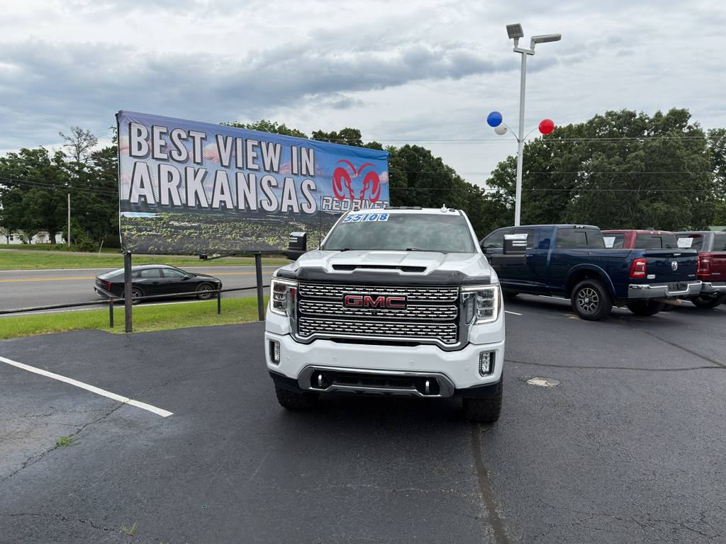 2022 GMC Sierra Denali photo 3