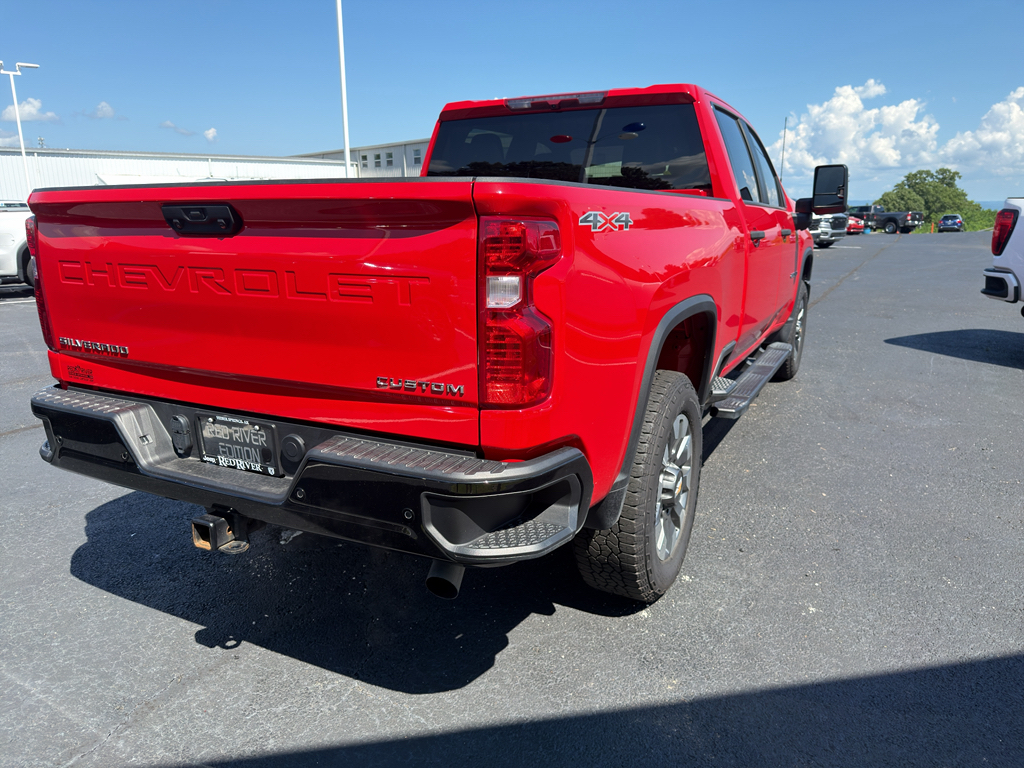 2025 Chevrolet Silverado HD representative vehicle photo