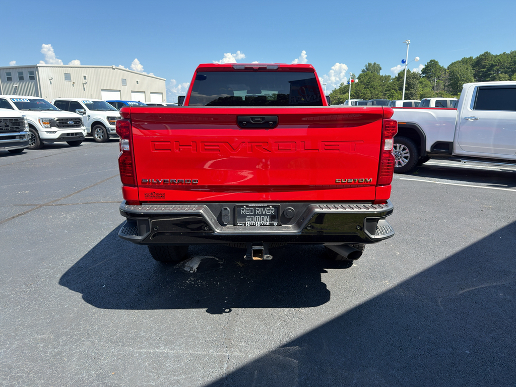 2025 Chevrolet Silverado HD representative vehicle photo