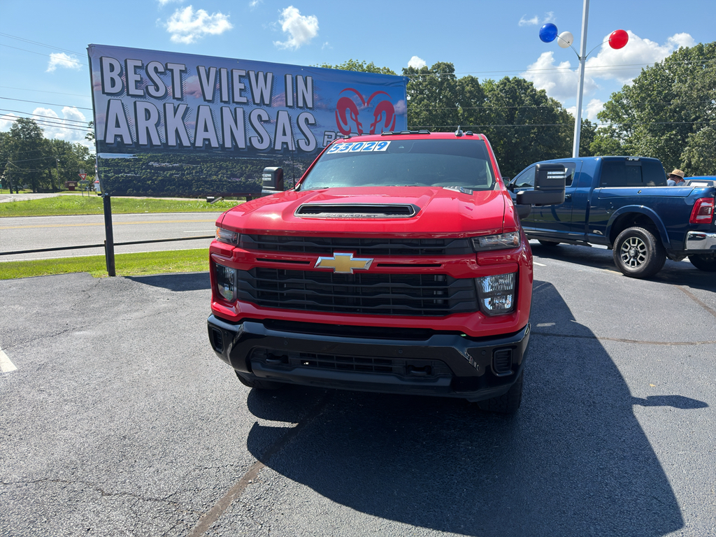 2025 Chevrolet Silverado HD representative vehicle photo