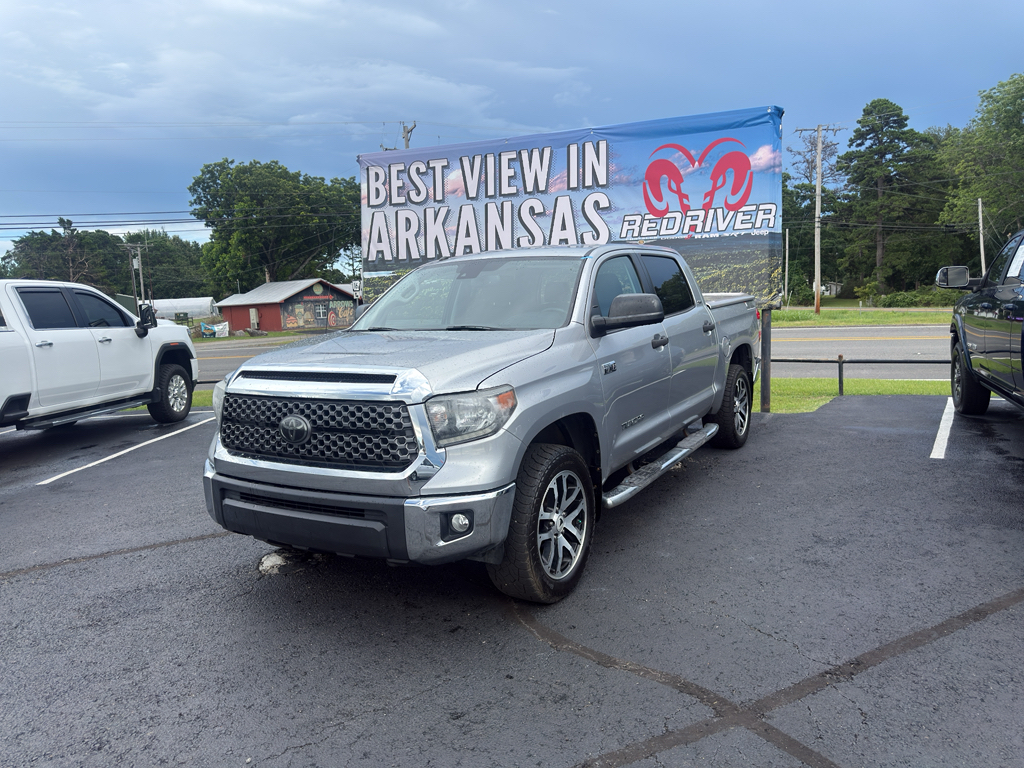 2018 Toyota Tundra SR5 photo 1