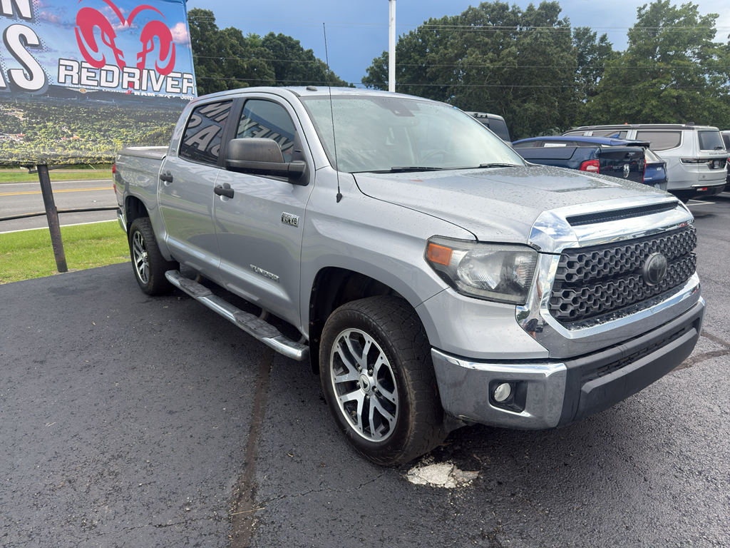 2018 Toyota Tundra SR5 photo 3