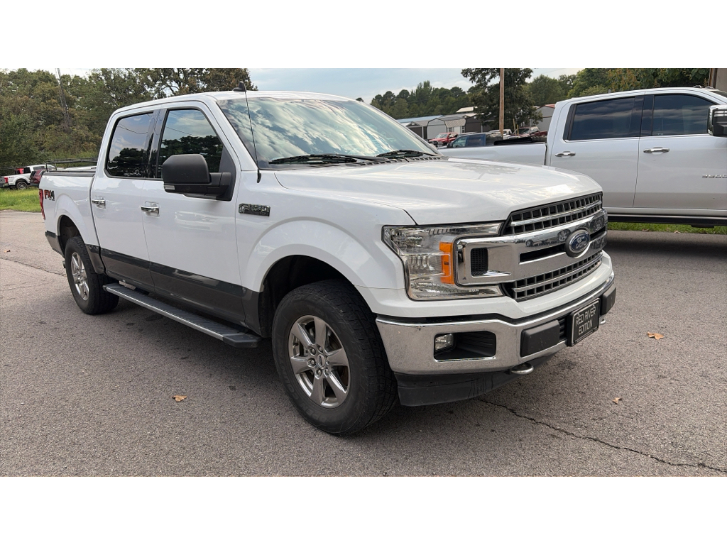 2020 Ford F-150 XLT photo 2