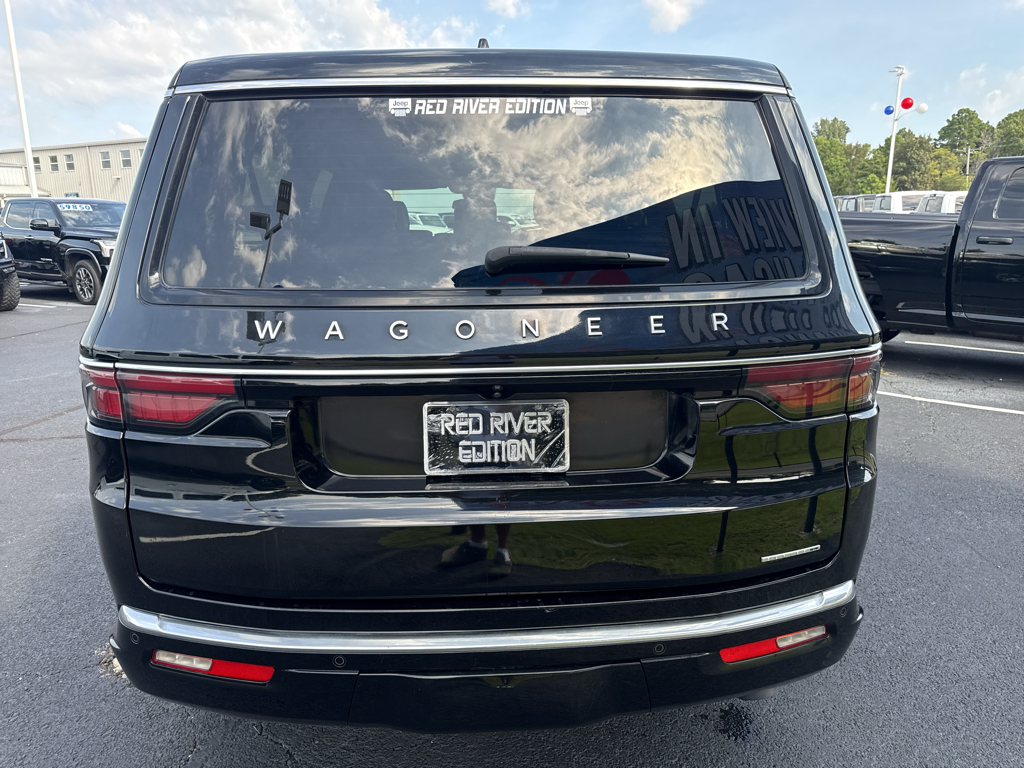 2024 Jeep Wagoneer L Series II photo 6