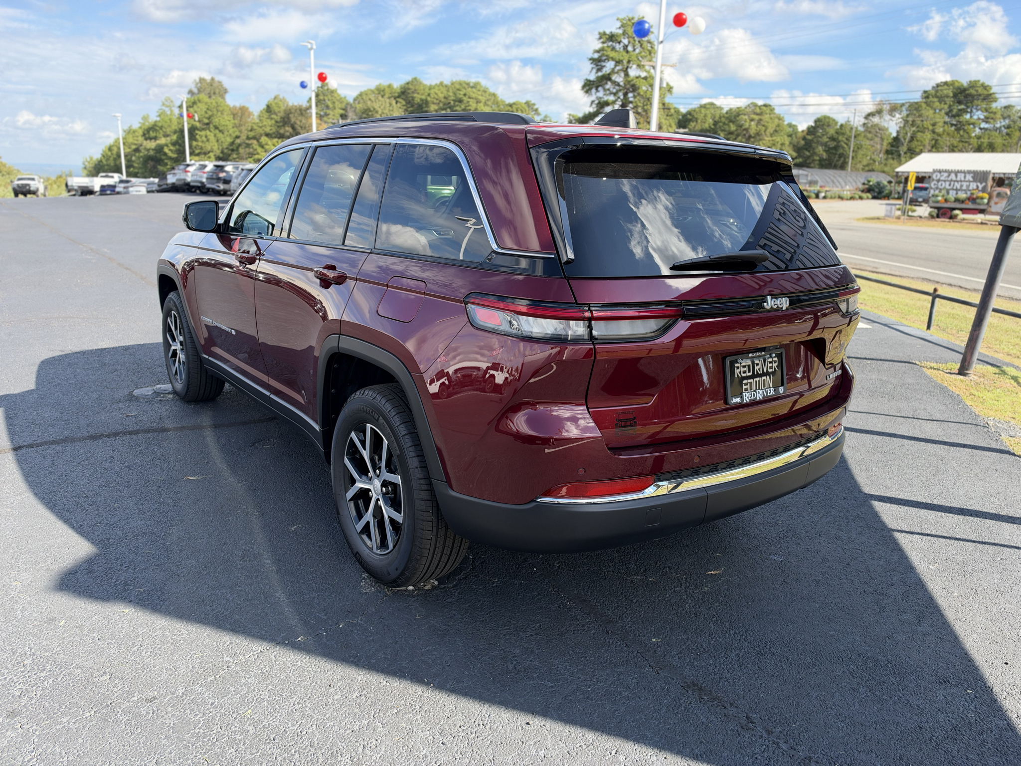 2025 Jeep Grand Cherokee Limited photo 6