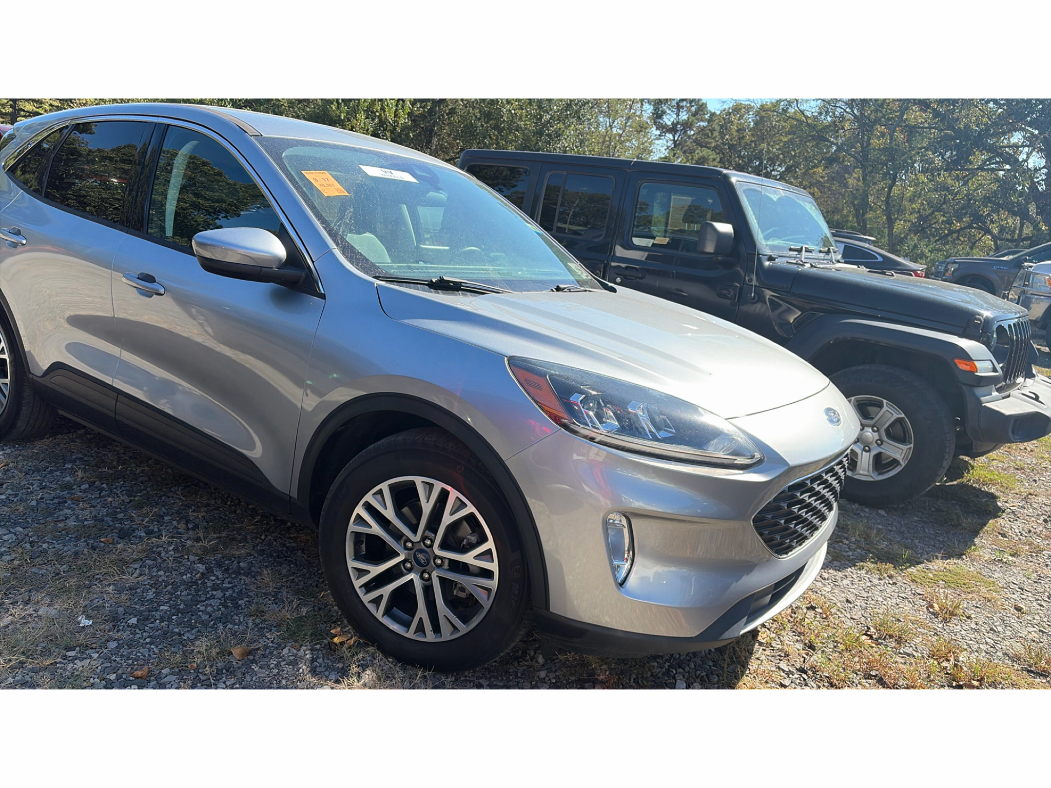 2022 Ford Escape Hybrid SEL Hybrid photo 2