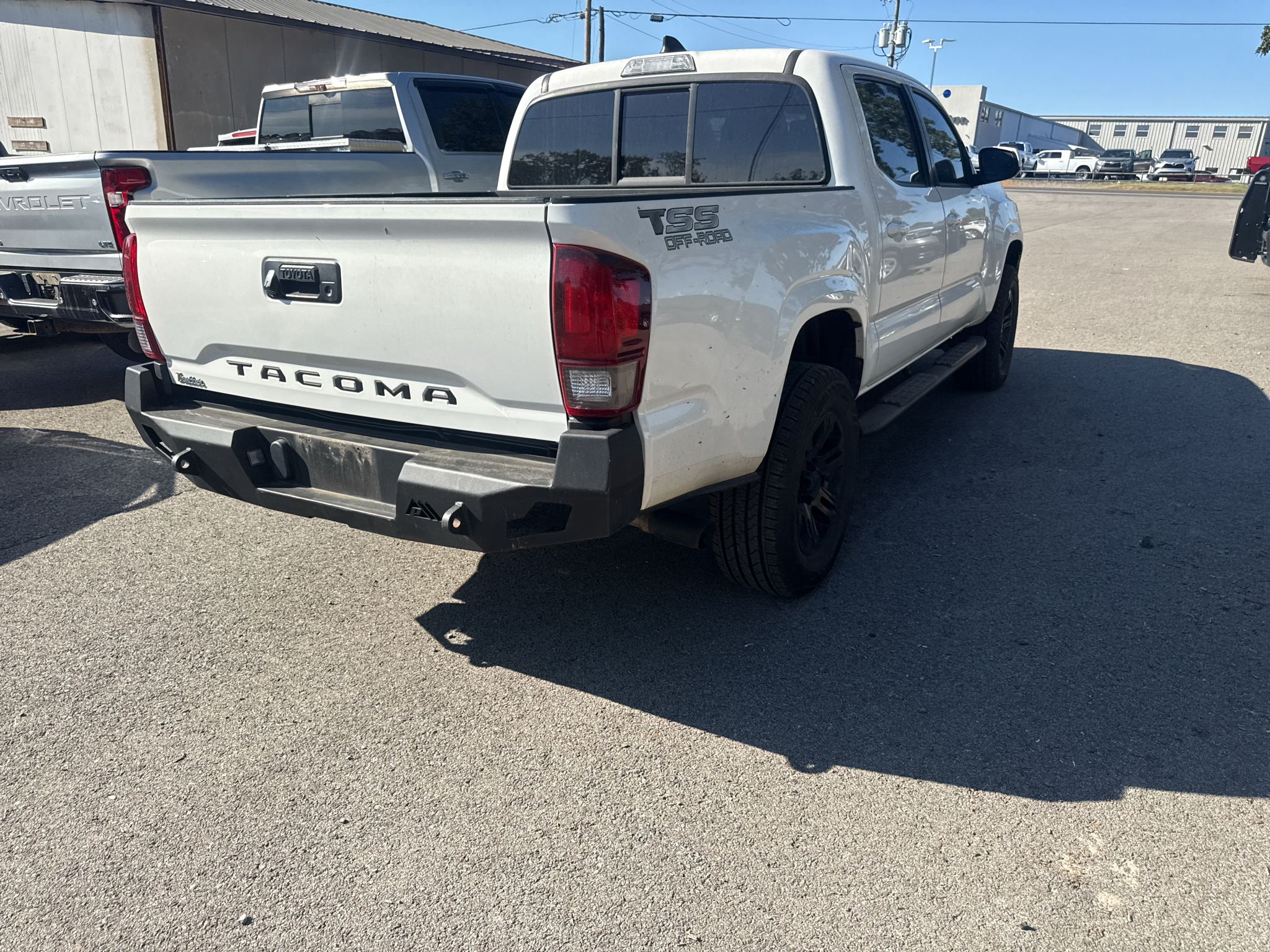 2021 Toyota Tacoma SR photo 3