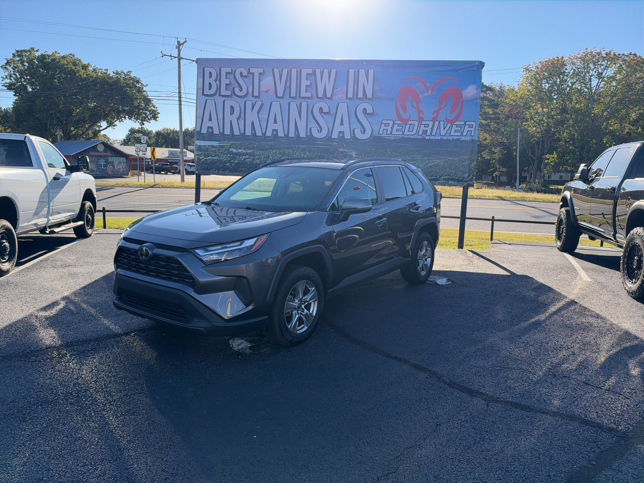 2022 Toyota RAV4 vehicle photo 1