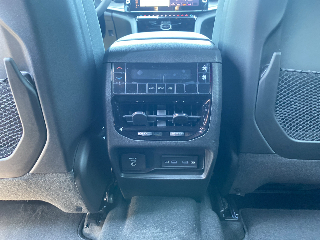 2026 Jeep Grand Cherokee L representative vehicle photo