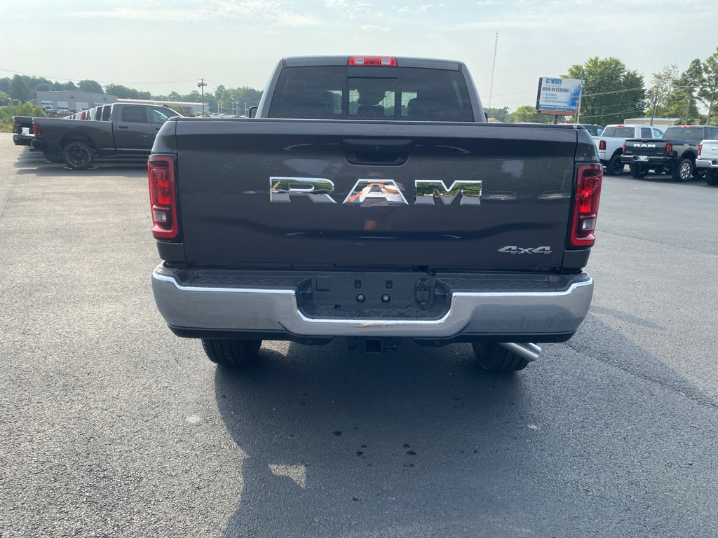 2026 Ram 2500 Tradesman photo 6