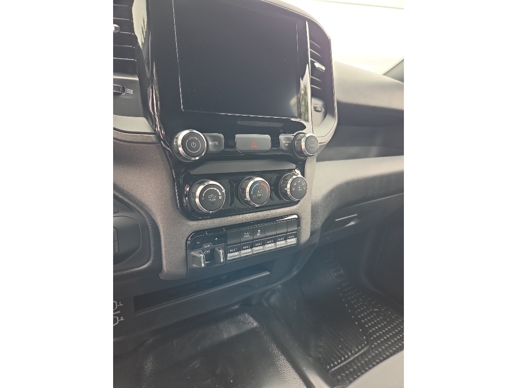 2026 Ram 2500 Tradesman photo 2