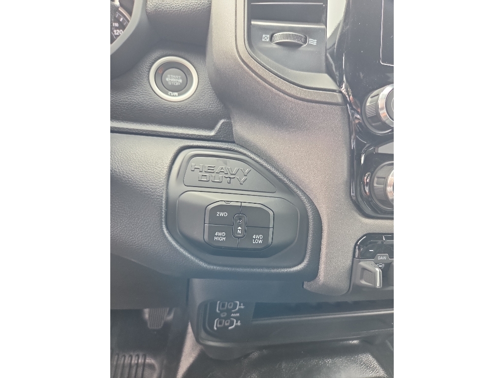 2026 Ram 2500 Tradesman photo 3