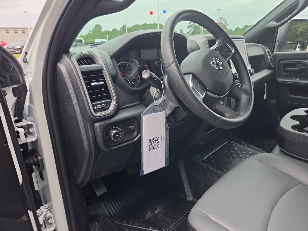 2026 Ram 5500 Chassis Tradesman photo 3