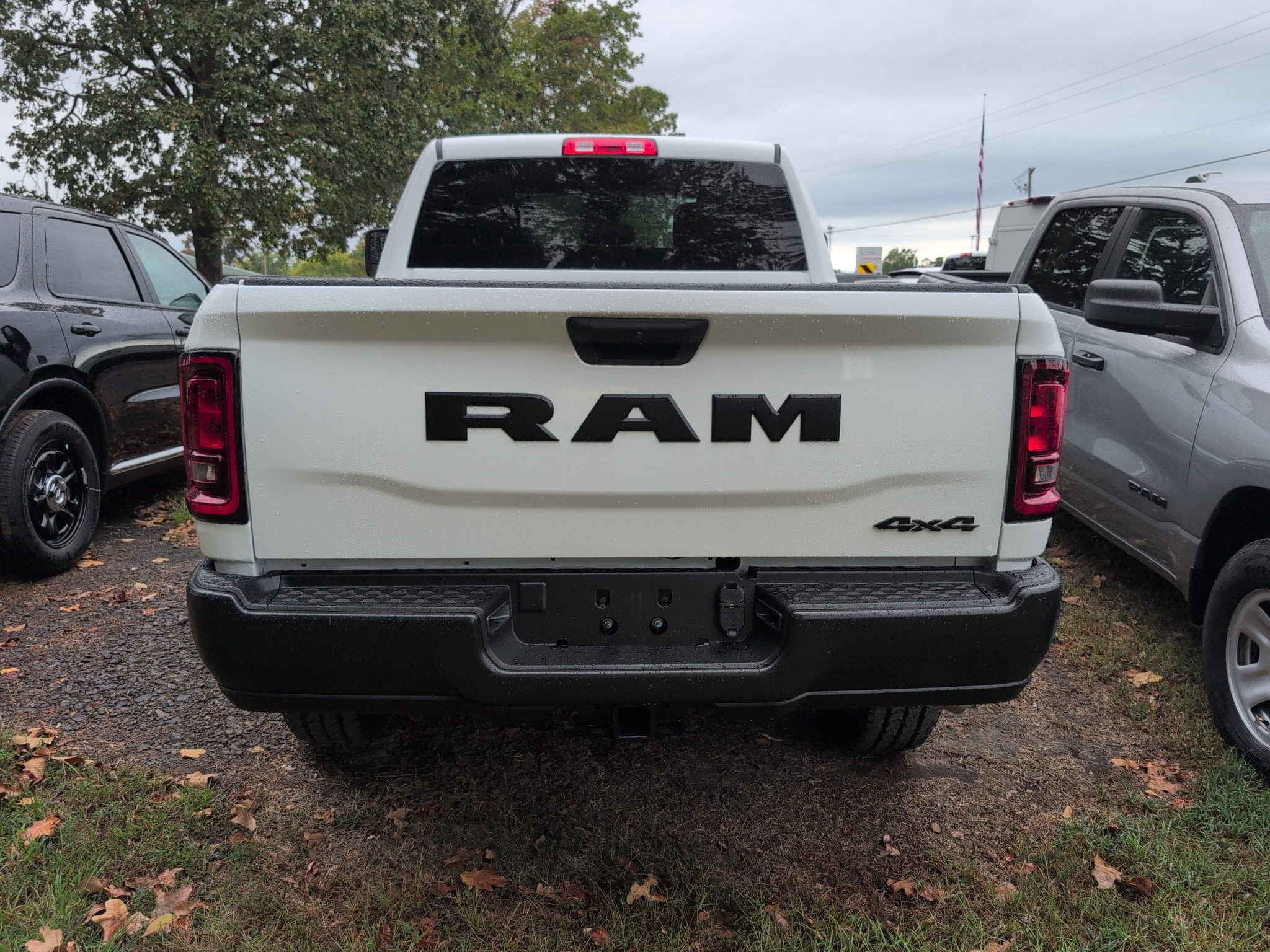 2027 Ram 2500 Tradesman photo 5