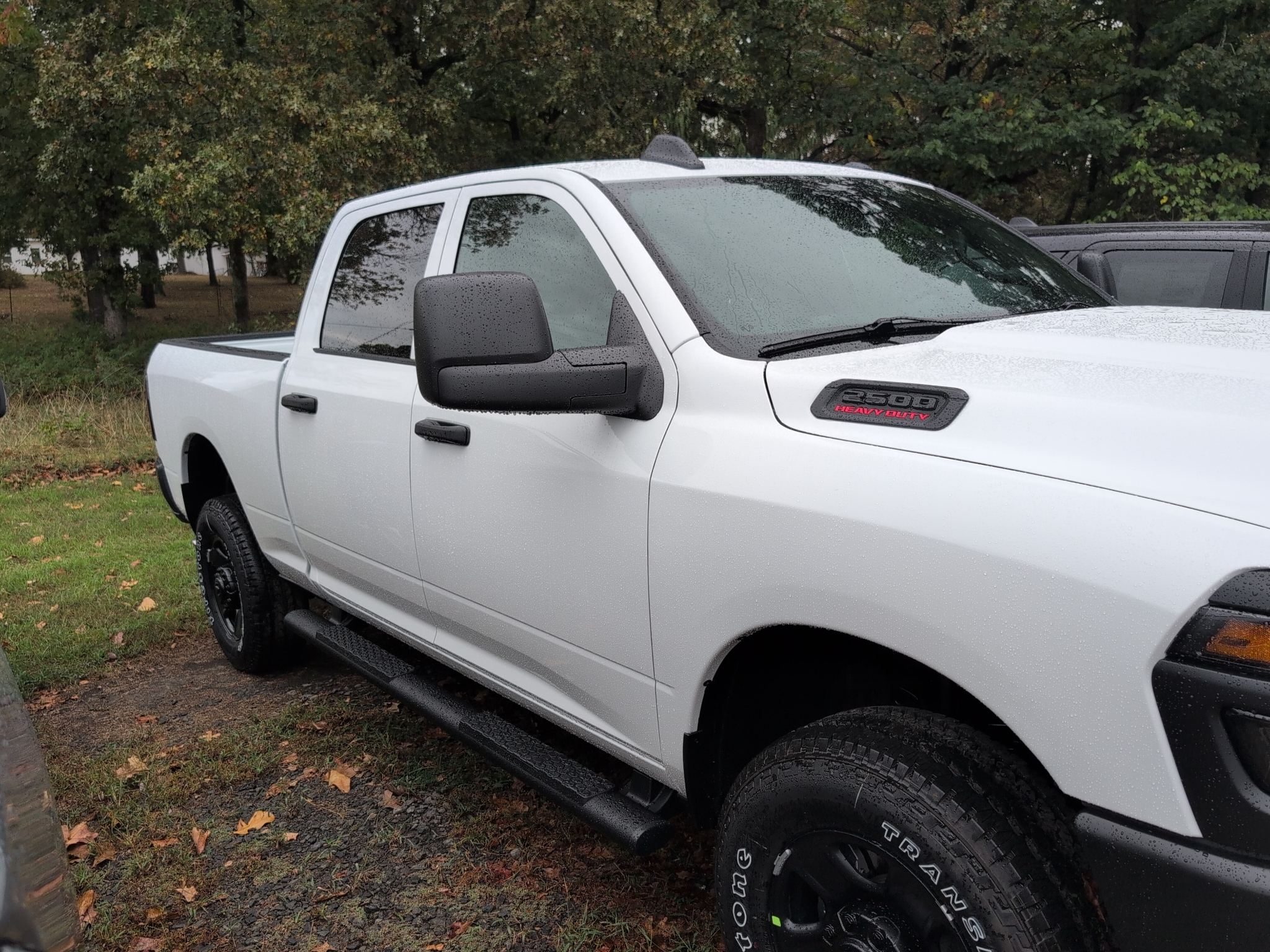 2027 Ram 2500 Tradesman photo 3
