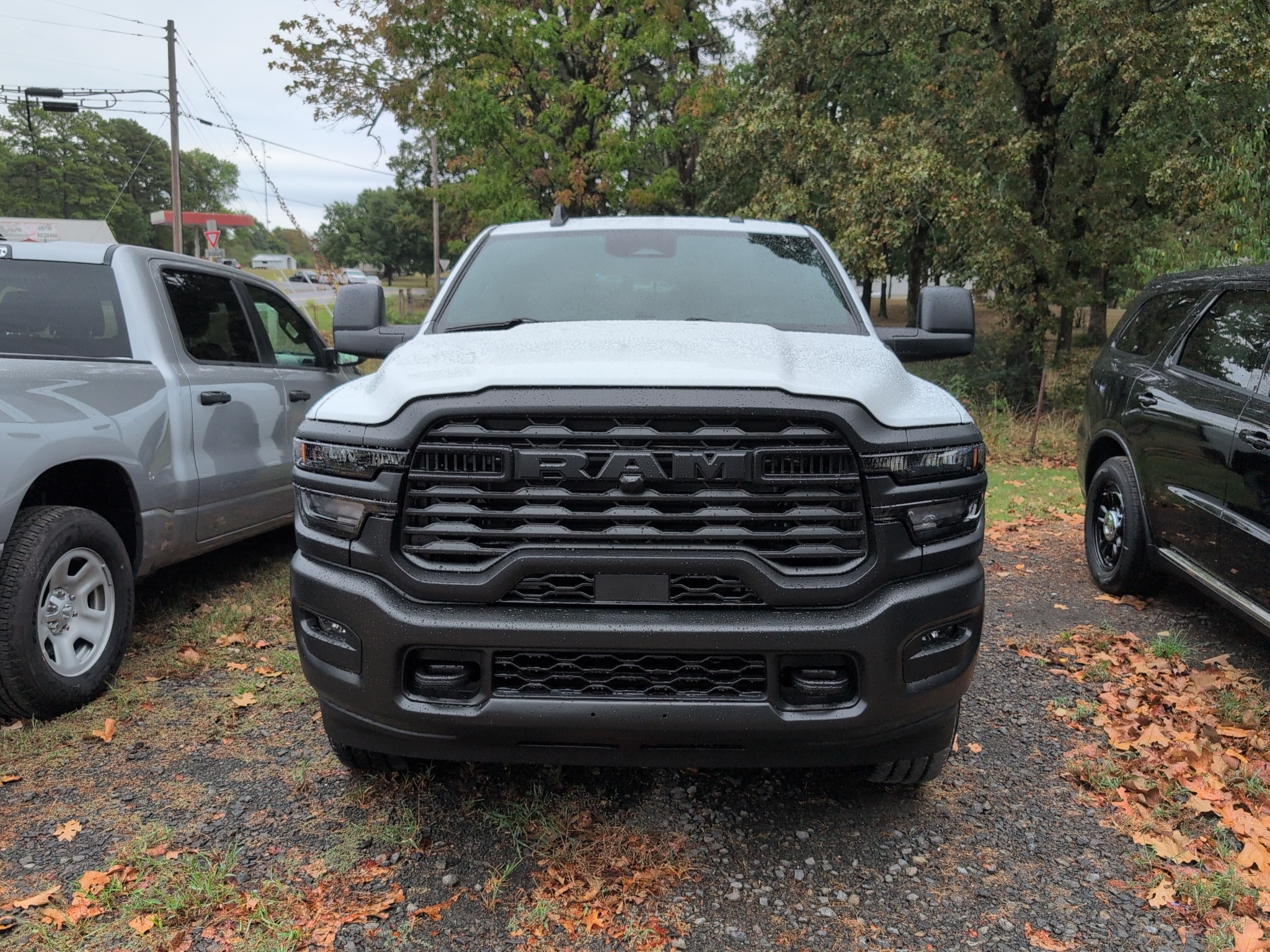 2027 Ram 2500 Tradesman photo 2
