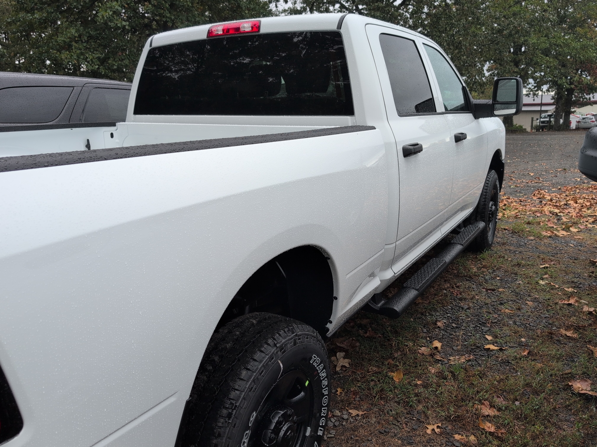2027 Ram 2500 Tradesman photo 4