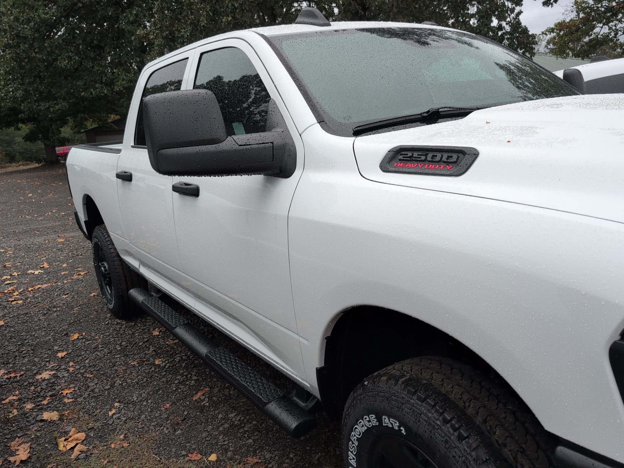 2027 Ram 2500 Tradesman photo 4