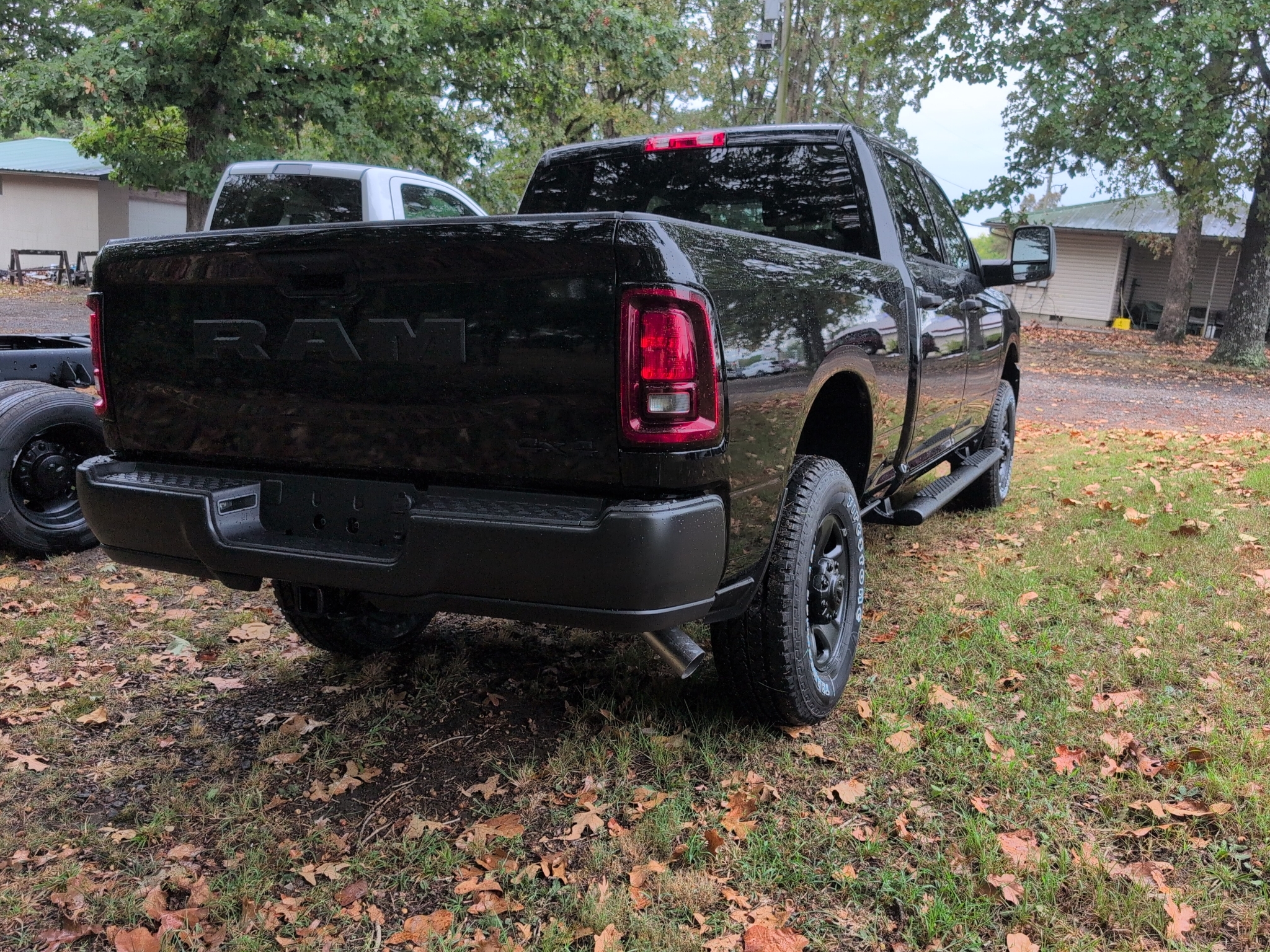 2027 Ram 2500 Tradesman photo 5