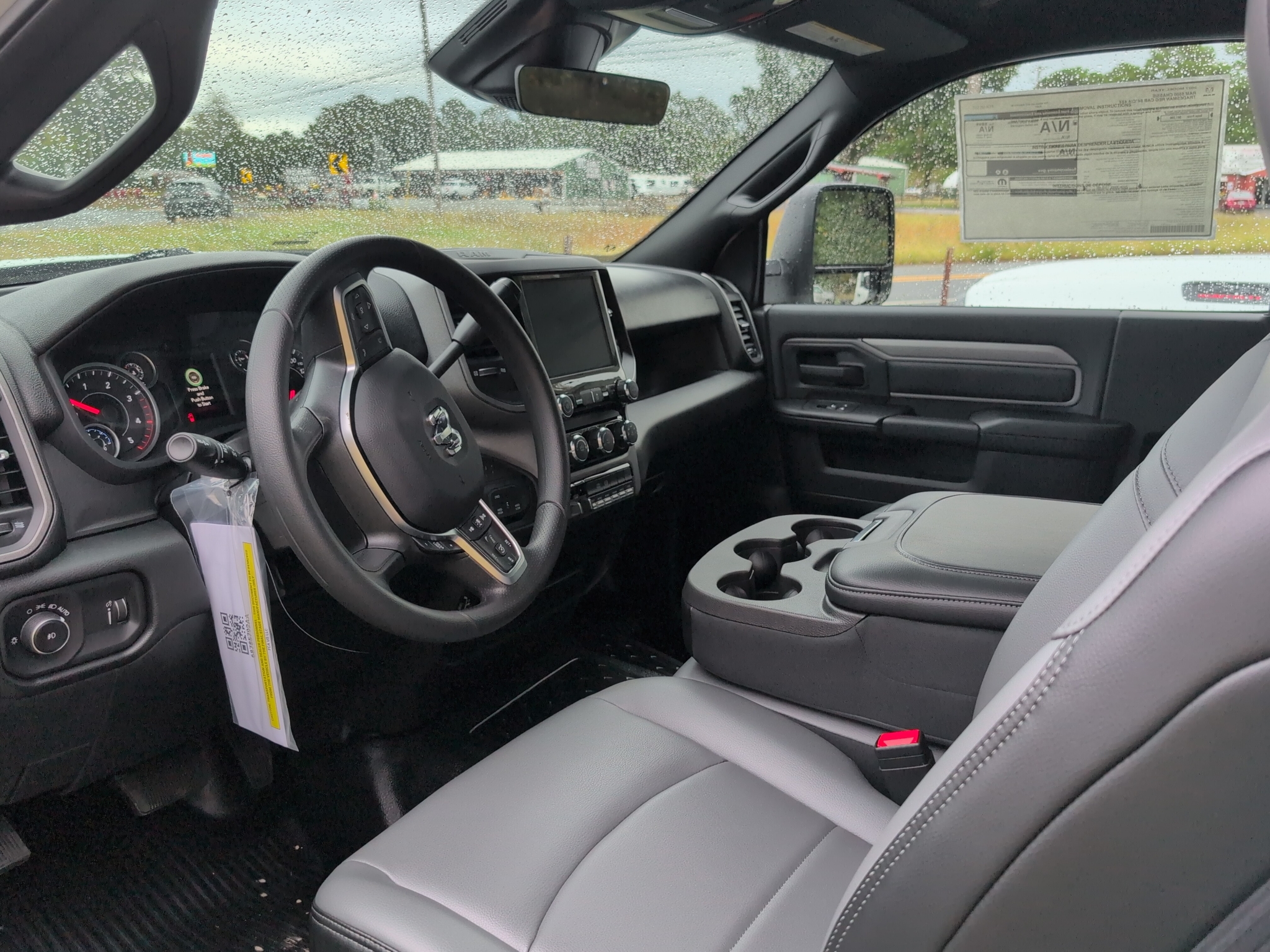 2027 Ram 5500 Chassis Tradesman photo 1