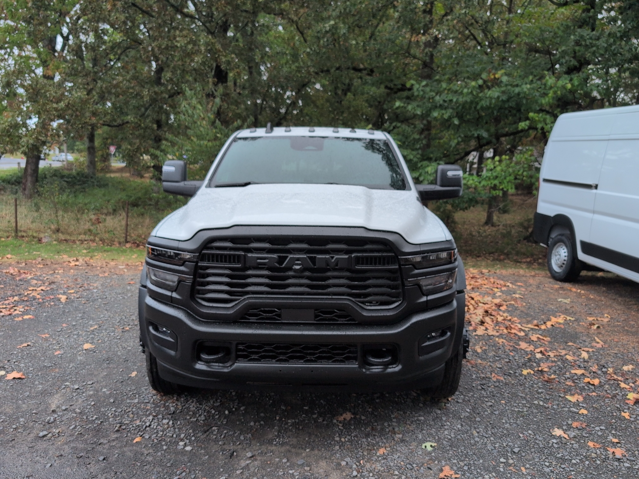 2027 Ram 5500 Chassis Tradesman photo 2