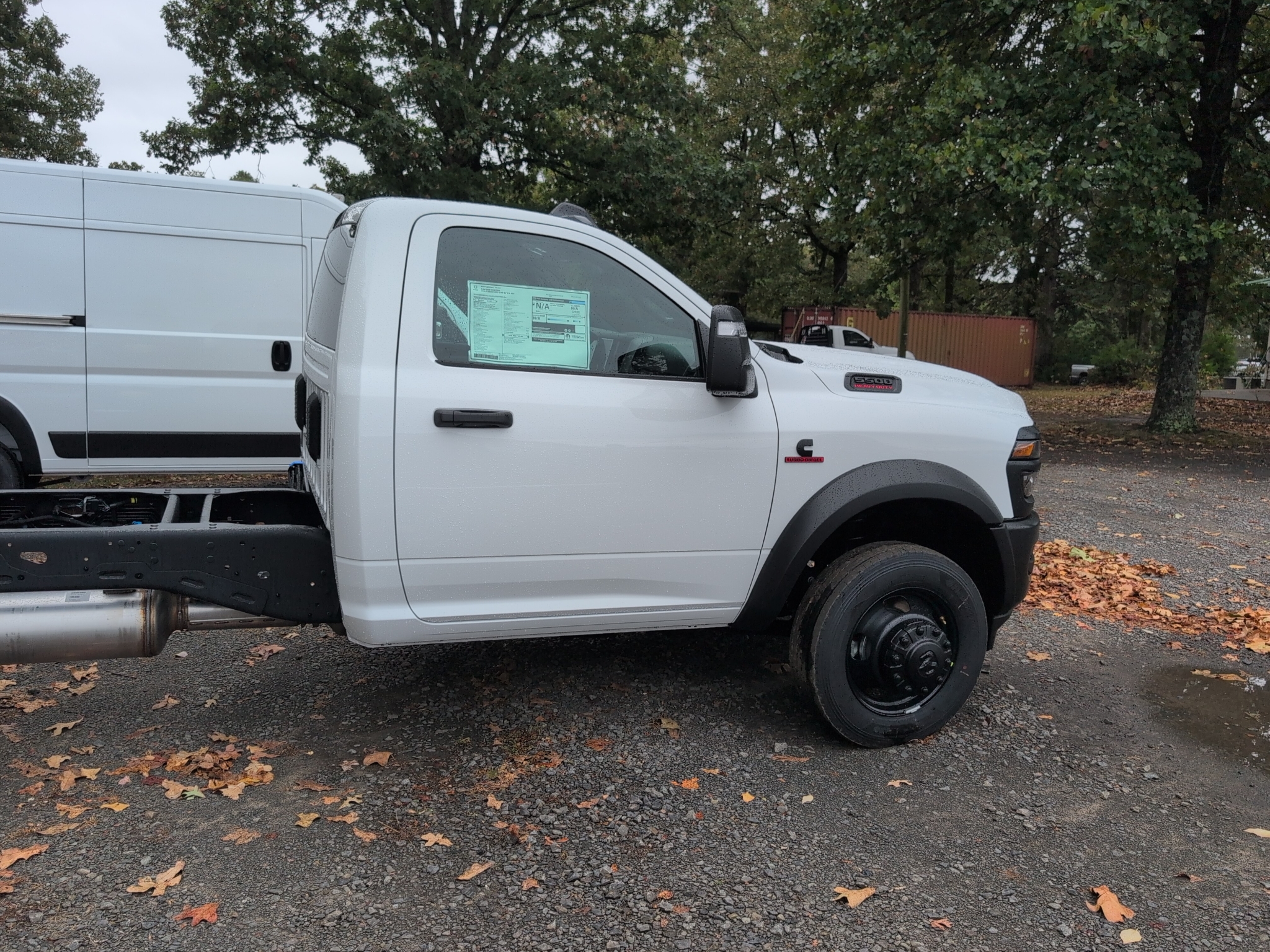2027 Ram 5500 Chassis Tradesman photo 4