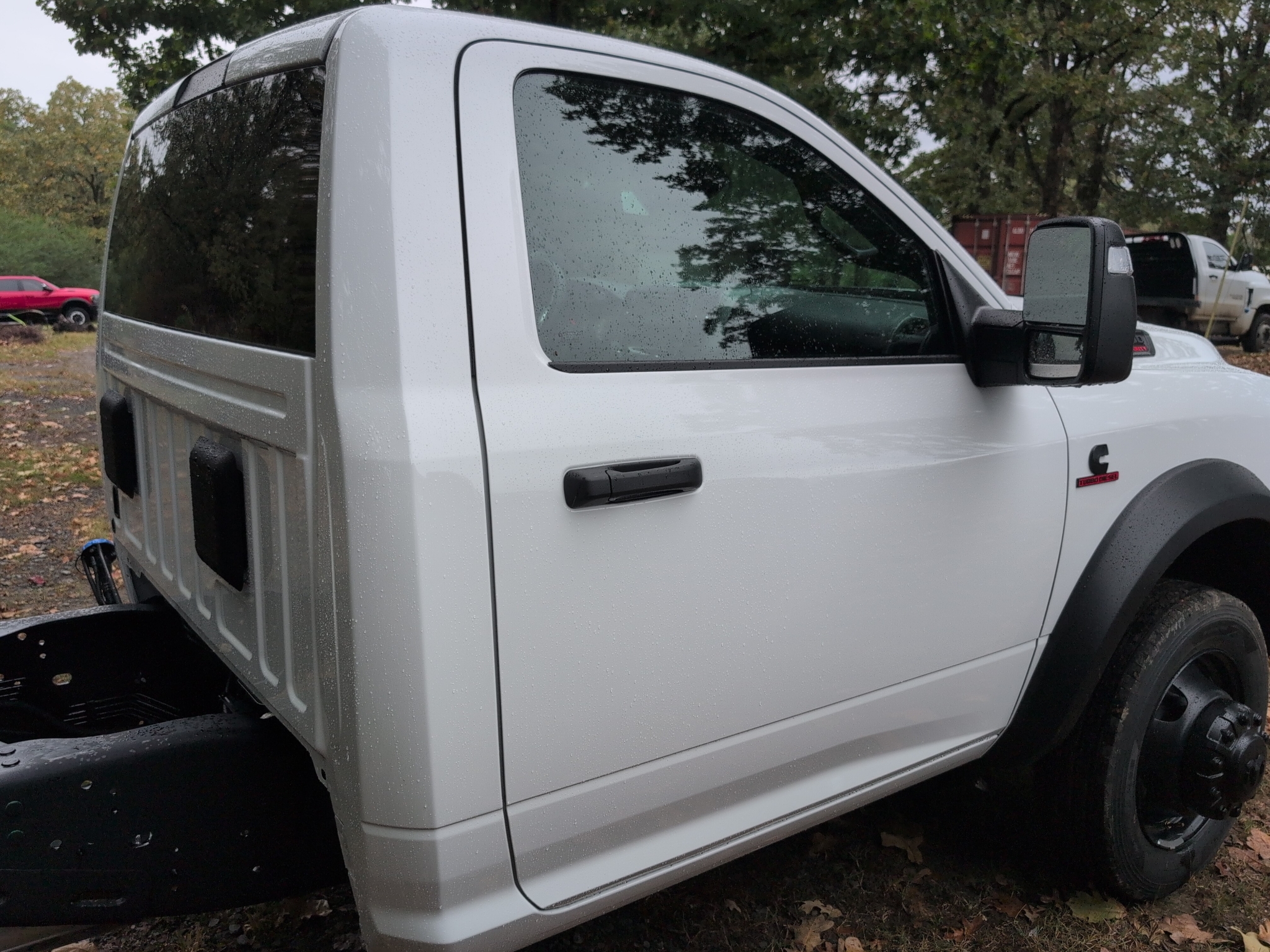 2027 Ram 5500 Chassis Tradesman photo 4